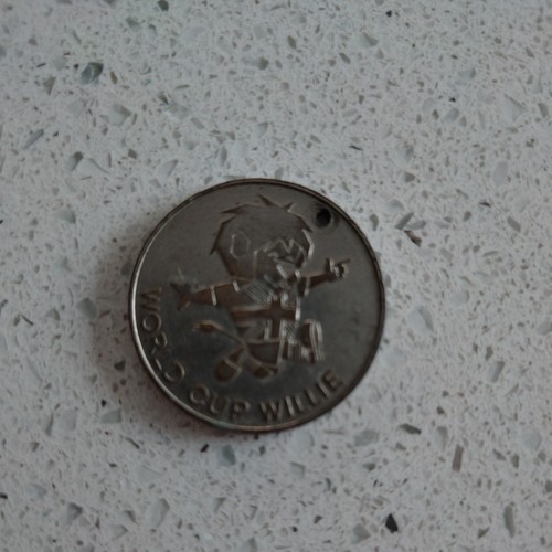Rare world cup willie - cup,