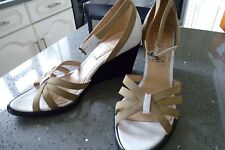 LUC BERJEN Lovely Beige Fabric & White Leather Wedge Shoes Size 39