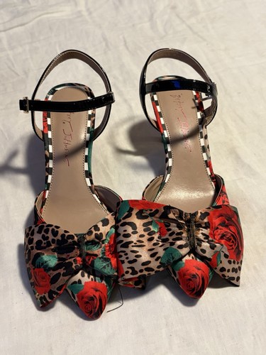 Betsey johnson emely - betsey, “emely”