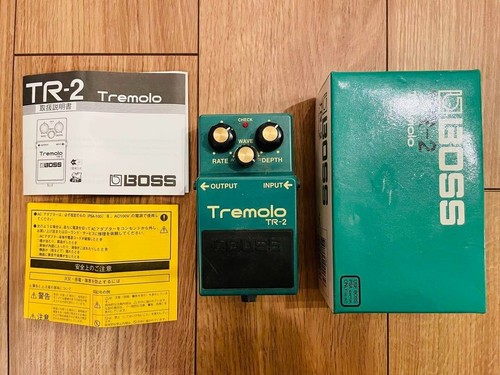 Boss tremolo guitar - tremolo,