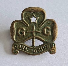 Girl Guides Pin Badge