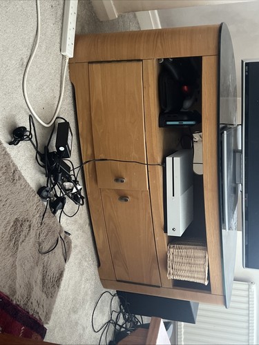 Solid oak cabinet - solid, /