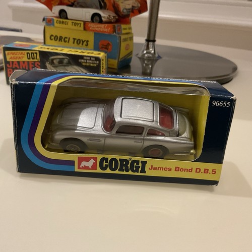 Corgi 270 james - james, bond