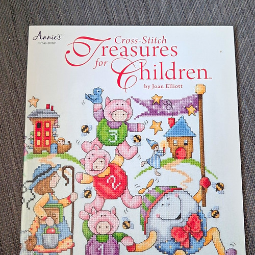 Annie cross stitch treasures - cross,