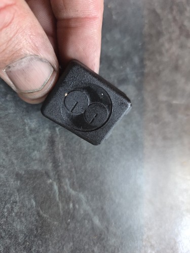 Naim speaker plug - naim,
