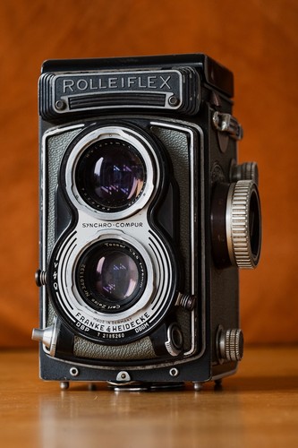 Rolleiflex medium format tlr - medium,