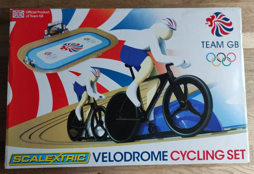 Scalextric velodrome cycling - scalextric,