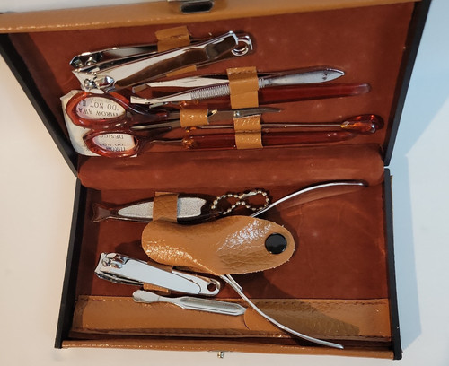 Travel manicure set - manicure, tan