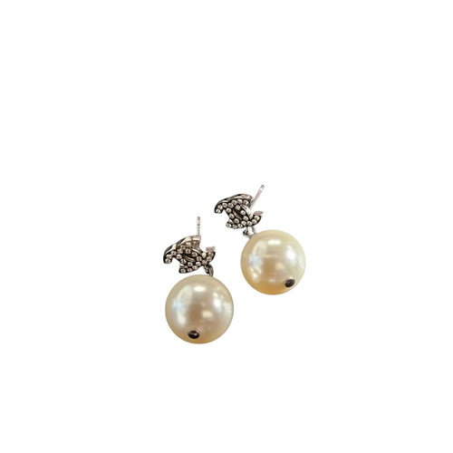Chanel crystal pearl - chanel,