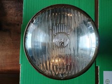 NEW OLD STOCK GENUINE LUCAS 1A - 5 1/2" SEALED BEAM 12v 37.5w LIGHT / LAMP UNIT