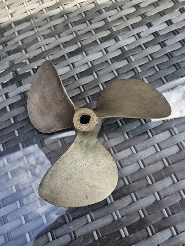 Bronze propeller - x, 11