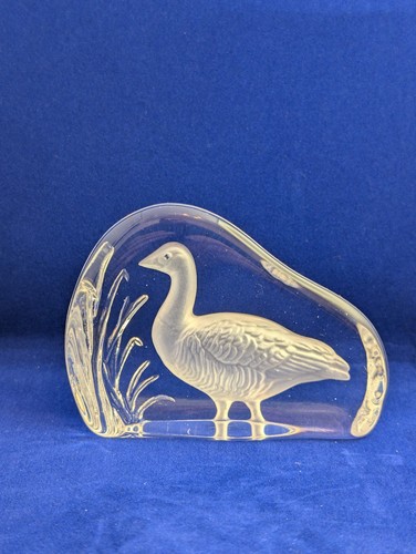 Glass goose 11cm wide - a,