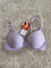 New Triumph  Body Make-Up WHU