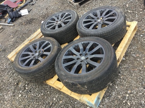 Genuine range rover sport - 20",
