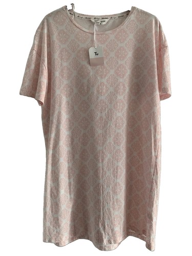 Bnwt pink white tile prt - , tu
