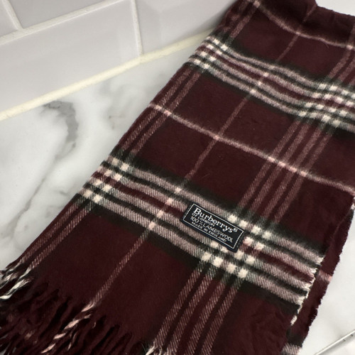Burberrys 100 lambswool - 100%,