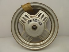 Yamaha Riva / Beluga 80 Rear