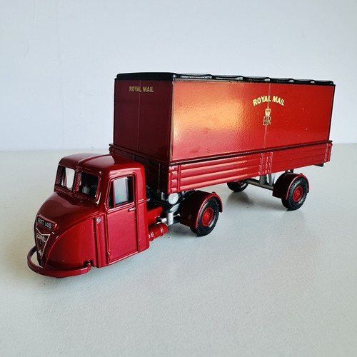 Corgi scale royal mail - scale,
