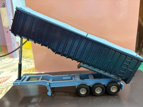 Corgi tipping trailer - tipping, trailer,