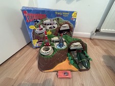 Carlton Thunderbirds Tracy Island Electronic Playset + Thunderbirds 1 -4 models
