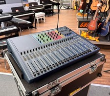 Soundcraft Si Expression 2 24 Channel Digital Mixing Desk w/Flightcase PRE-OWNED