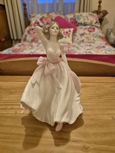 Coalport figurine ladies - figurine, "ladies