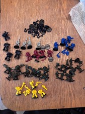 MB Games Space Crusade Mission Dreadnought Miniatures Only Sci-Fi Board Game