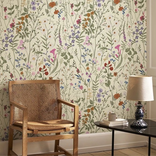 Light yellow floral wallpaper - light,