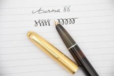 Vintage Aurora 88 Fountain Pen