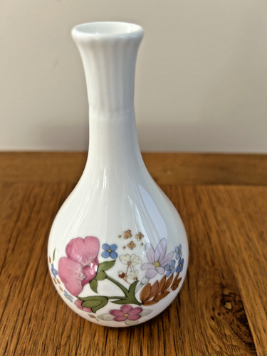 Vintage wedgewood meadow - vintage,