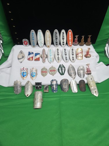 Piece bicycle head badge - 38,
