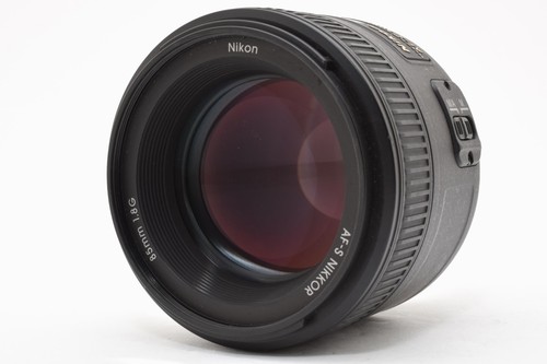 Nikon nikkor 85mm 1 8 - nikon, f/1.8