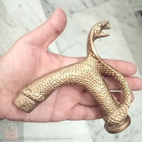 Golden finish cobra snake - golden,
