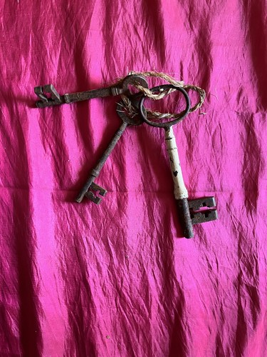 Bunch three vintage iron - bunch,