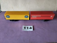 TRI-ANG/HORNBY `OO` #R677 B.R.FREIGHTLINER "FYFFES/MANCHESTER LINERS" CONTAINERS