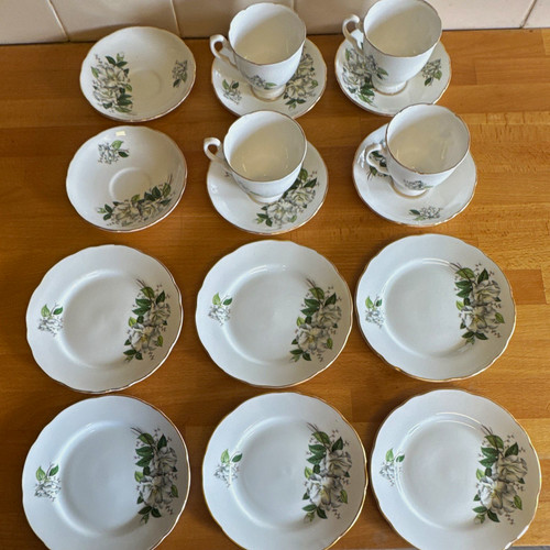 Royal stafford camellia bone - royal,