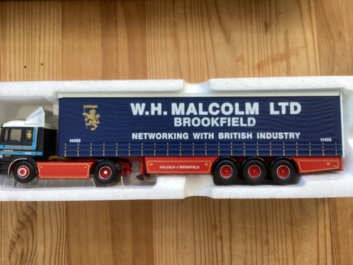 Corgi 75806 man curtainside - 75806,