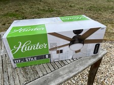 HUNTER STILE  Ceiling Fan with Light. 117 cm, Handheld Remote - UNOPENED