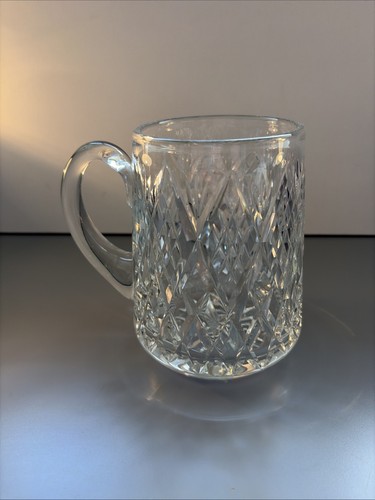 Hand cut crystal - crystal, pint