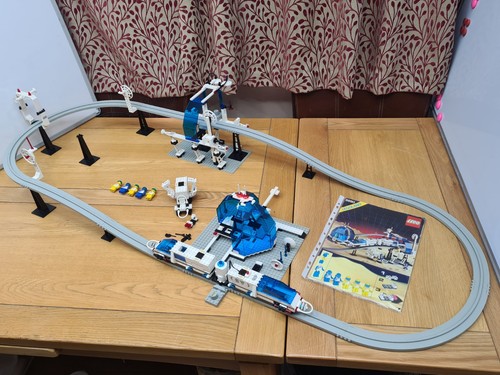 Vintage lego space - vintage, futuron