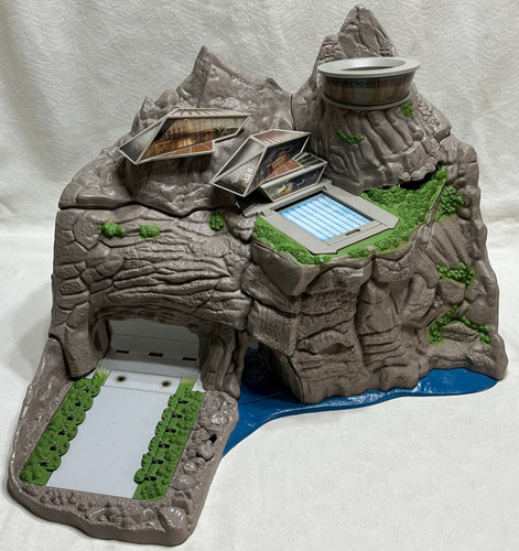 Thunderbirds tracy island - tracy,