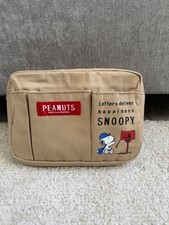 Peanuts Snoopy Adorable Make Up Bag