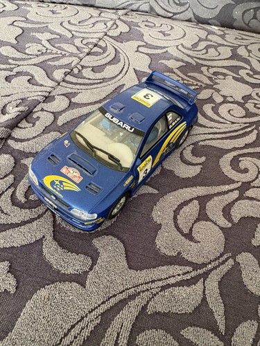 Scalextric analog car c2235 - scalextric,