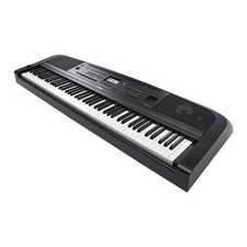 Yamaha - DGX-670, 88-Key Portable Digital Grand Piano with Speakers (Black)     