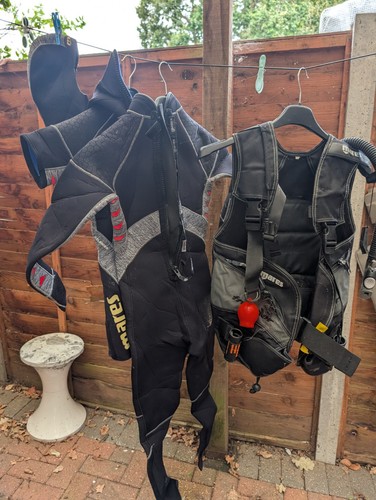 Scuba diving suit and - scuba,