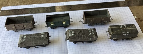Gauge coal wagons covered - oo,