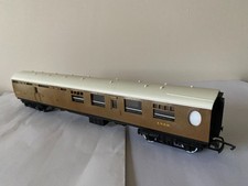 Hornby R746 LNER Brake 3rd