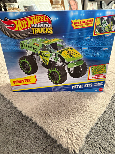 Hot wheels monster - hot,