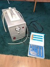 Diamond microdermabrasion machine