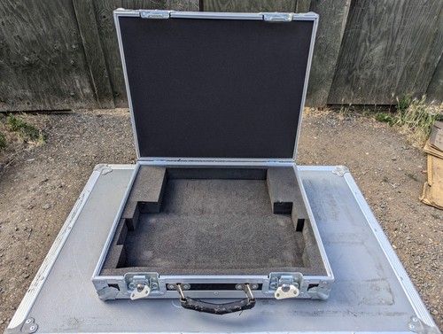 Briefcase hinged lid - briefcase,